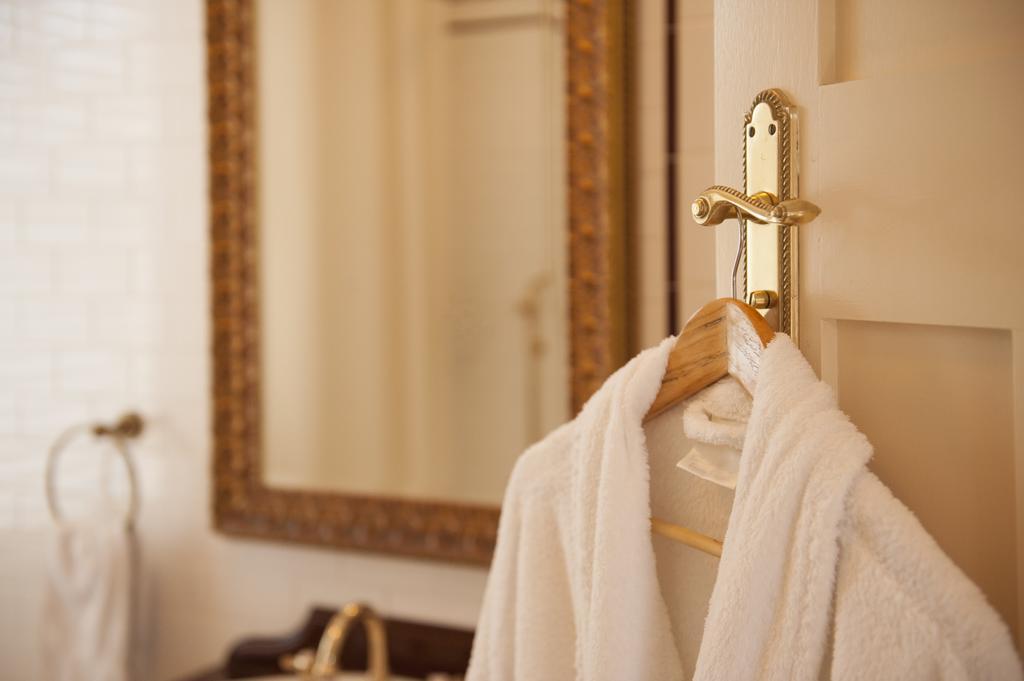 Cobb & Co Court Boutique Hotel Mudgee Buitenkant foto
