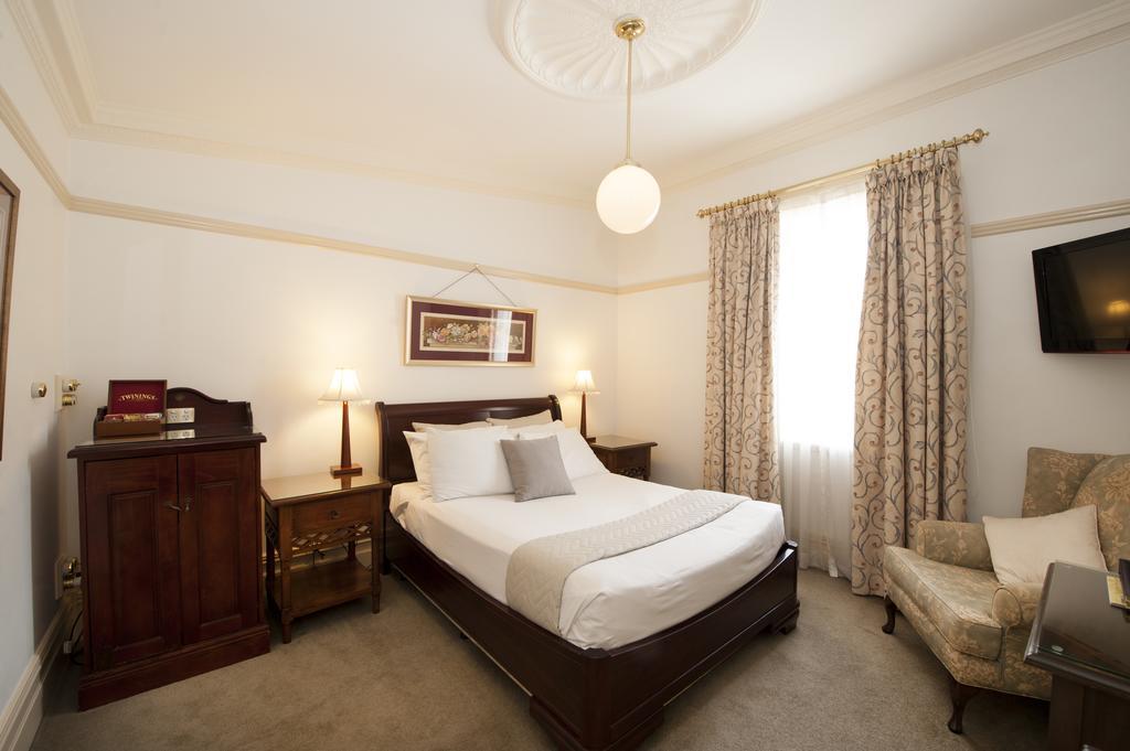Cobb & Co Court Boutique Hotel Mudgee Buitenkant foto